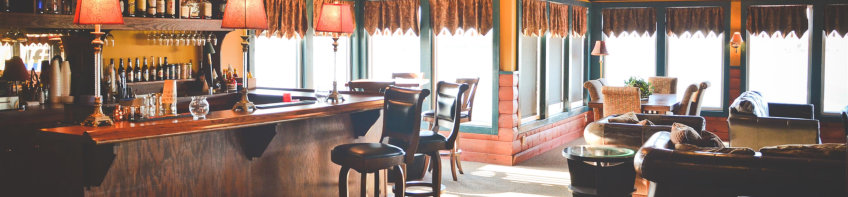 Wolfies Waterfront Grill